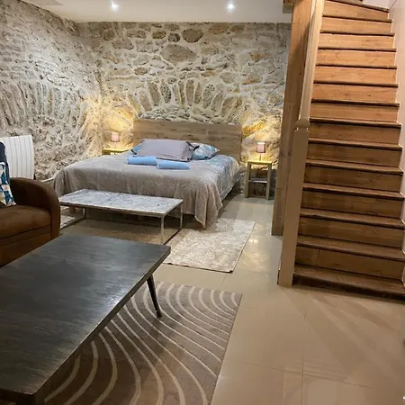 Apartment Large And Unique Souplex 60sqm, Well Located *