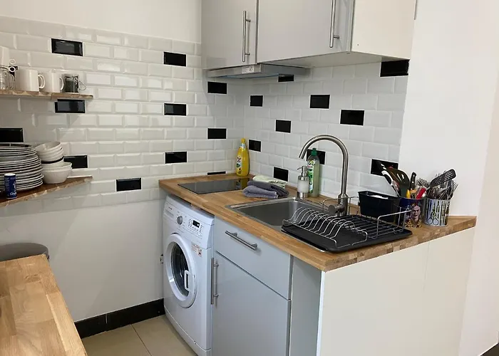 Lejlighed Large And Unique Souplex 60sqm, Well Located *